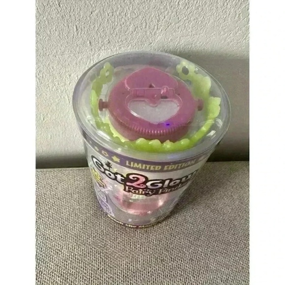 Got2Glow Fairy Finder Interactive Electronic Toy – Lights Up, Collect Virtual Fa - Picture 3 of 5